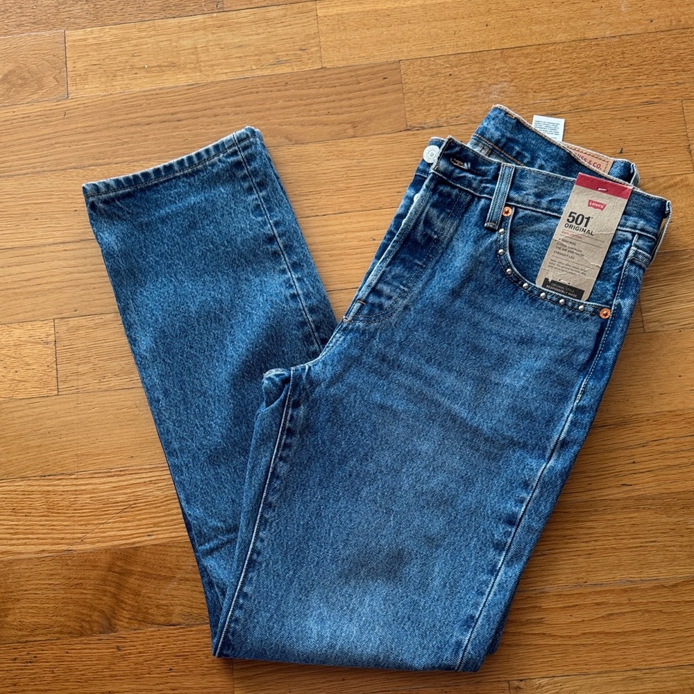 Levi's Women's Straight Leg Blue Jeans
